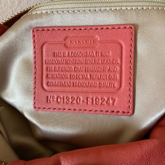 Orange / peach Coach purse - Picture 5 of 6